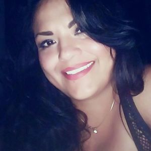 Meet your Posher, Roxy